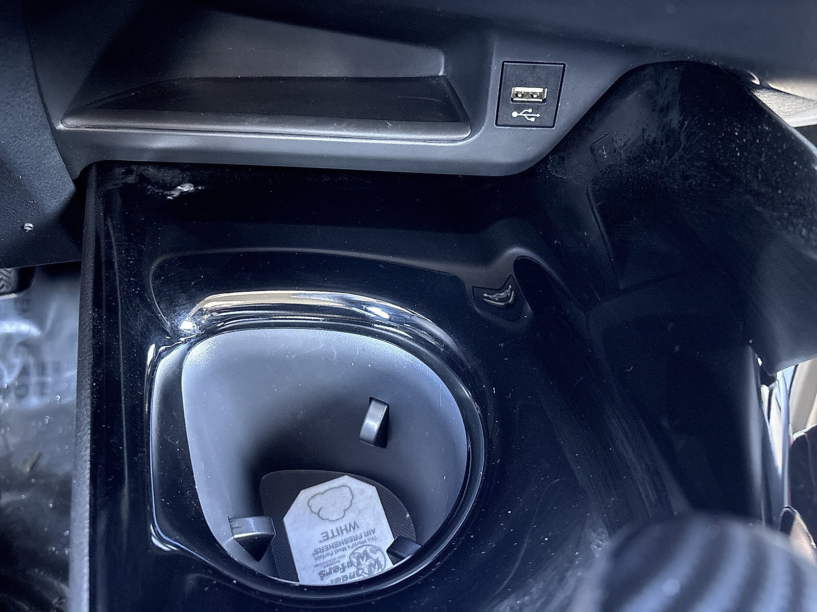 Used 2021 Toyota C-HR Limited FWD image 47