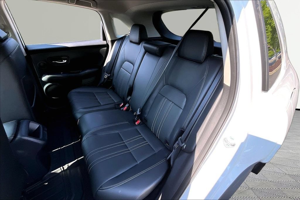 Certified 2024 Honda HR-V EX-L image 16