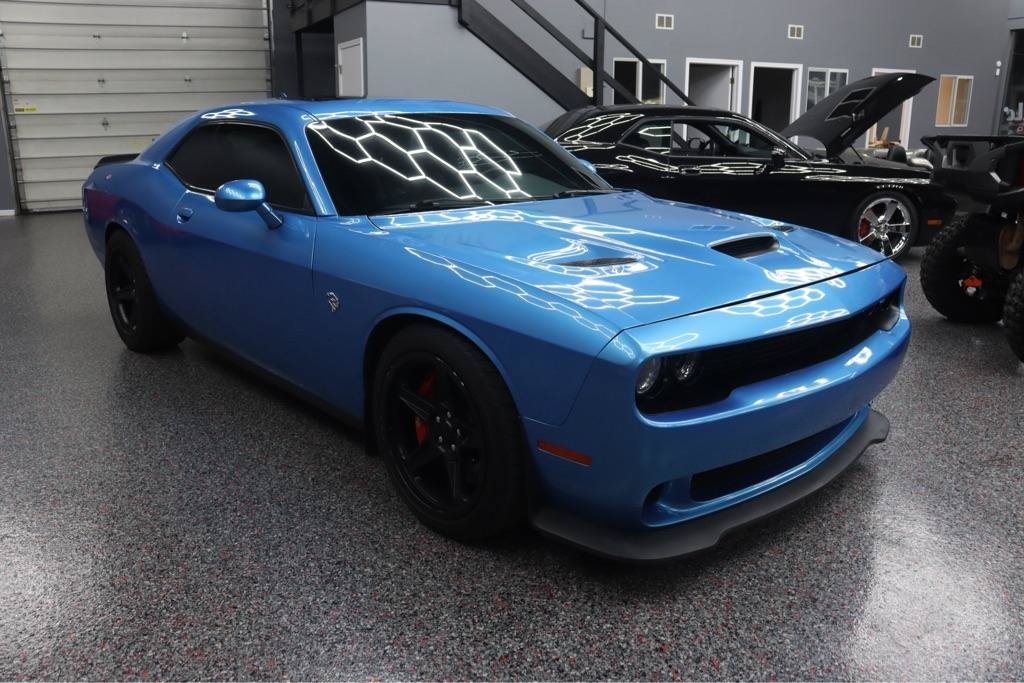 Used 2016 Dodge Challenger SRT Hellcat RWD image 8