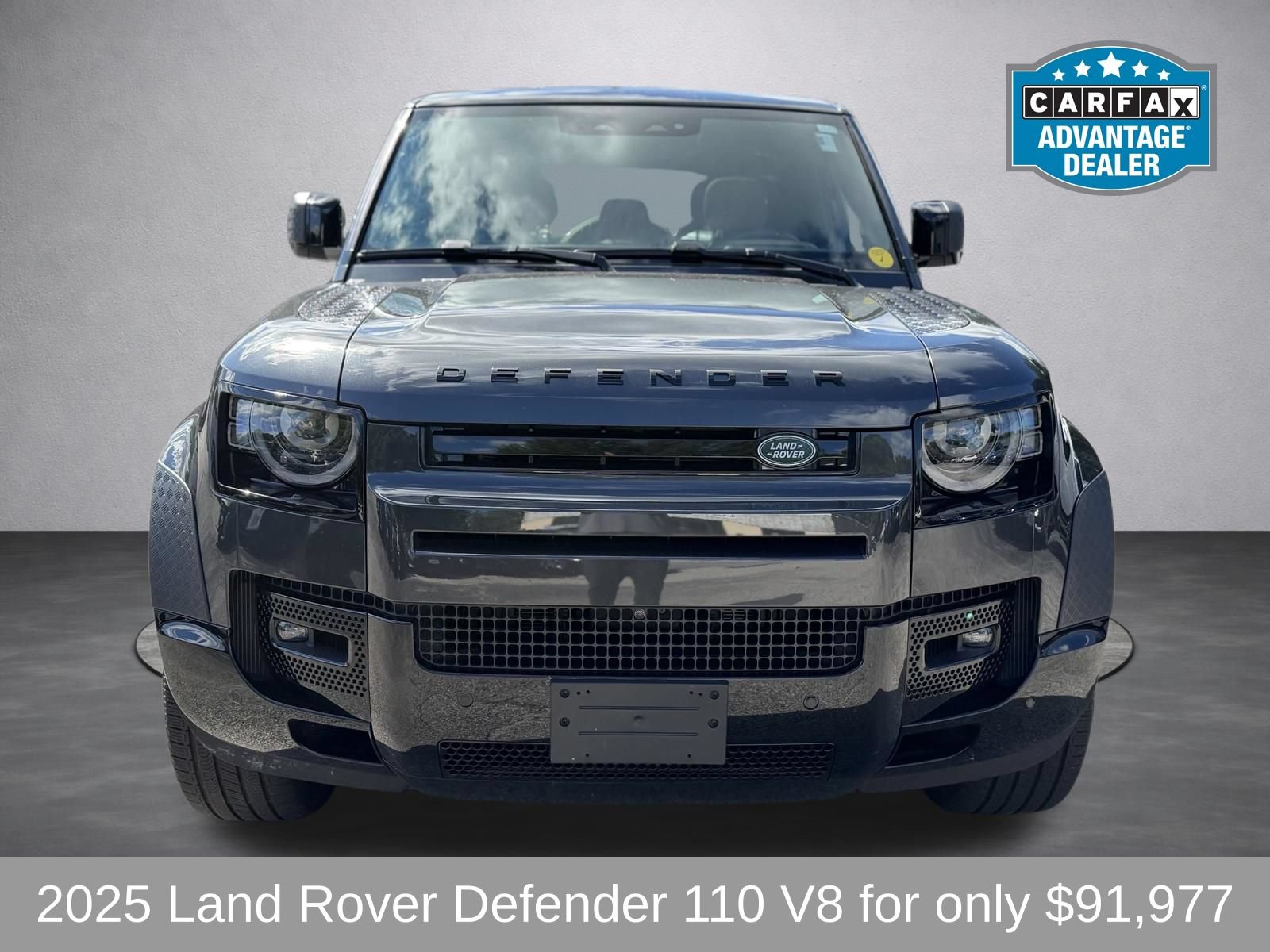 Used 2025 Land Rover Defender 110 V8 AWD/4WD image 10