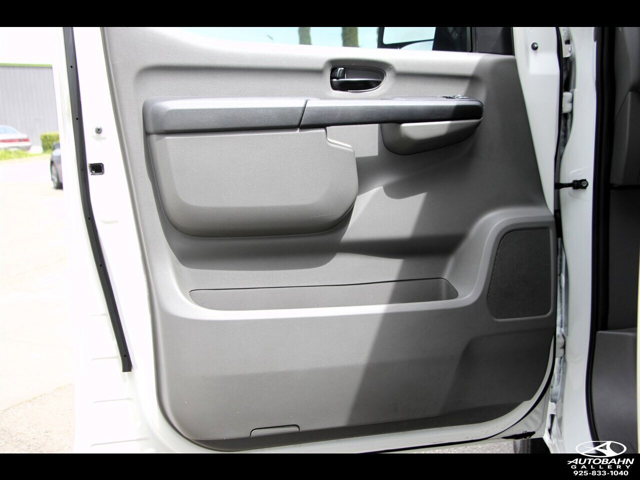 Used 2020 Nissan NV 2500 S RWD image 26