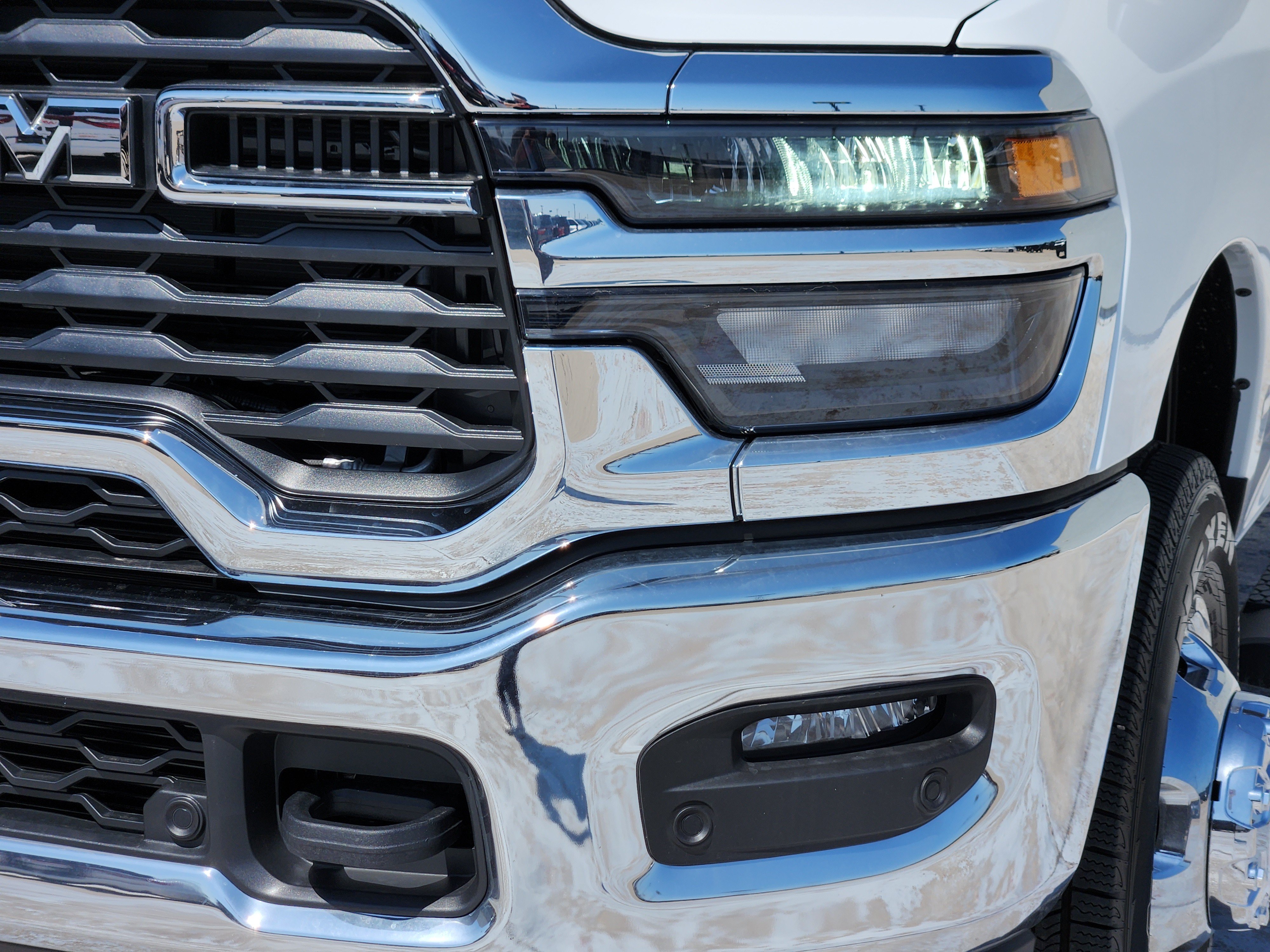 New 2026 RAM 3500 Tradesman AWD/4WD image 6