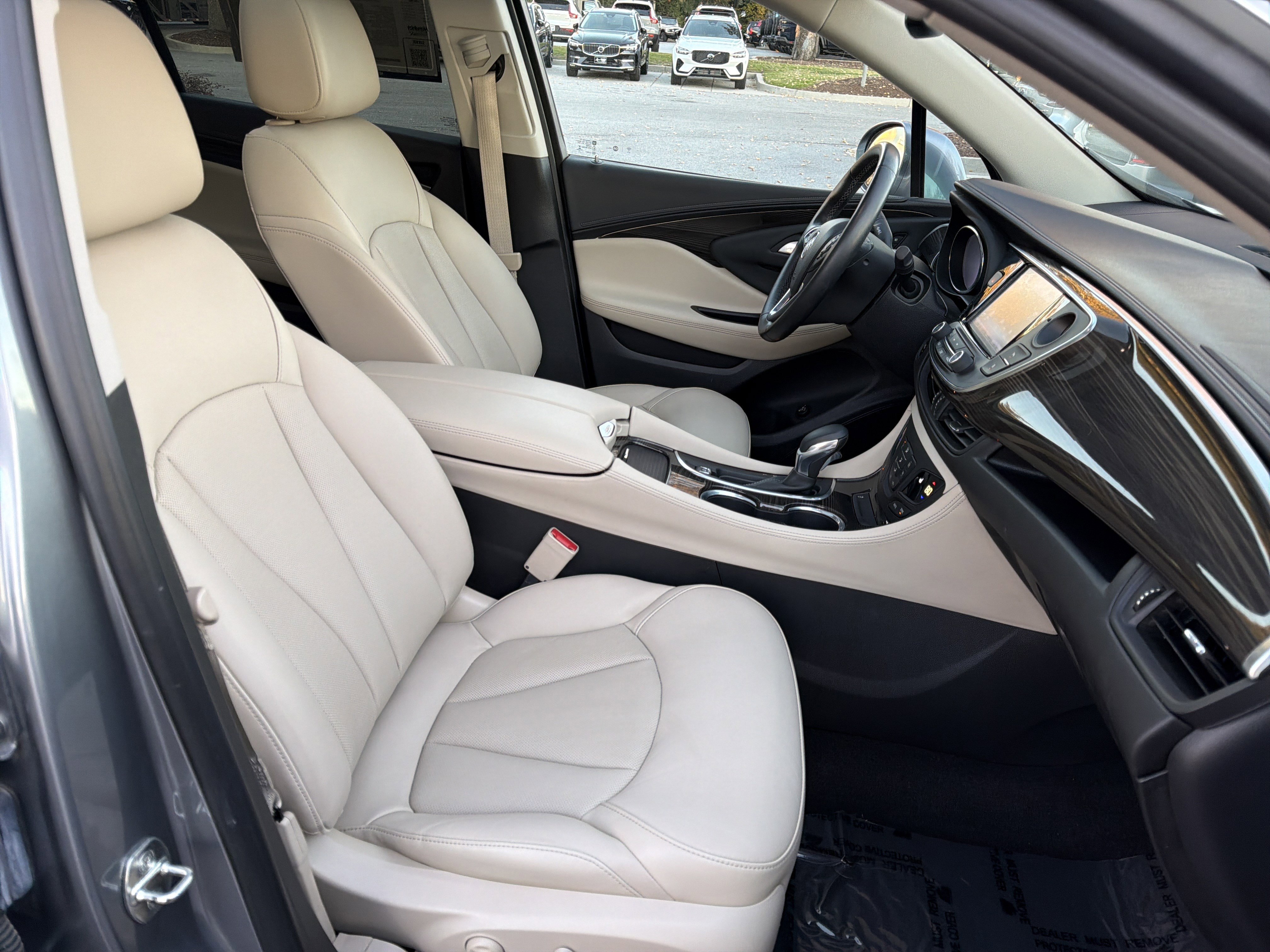 Used 2019 Buick Envision Essence image 35