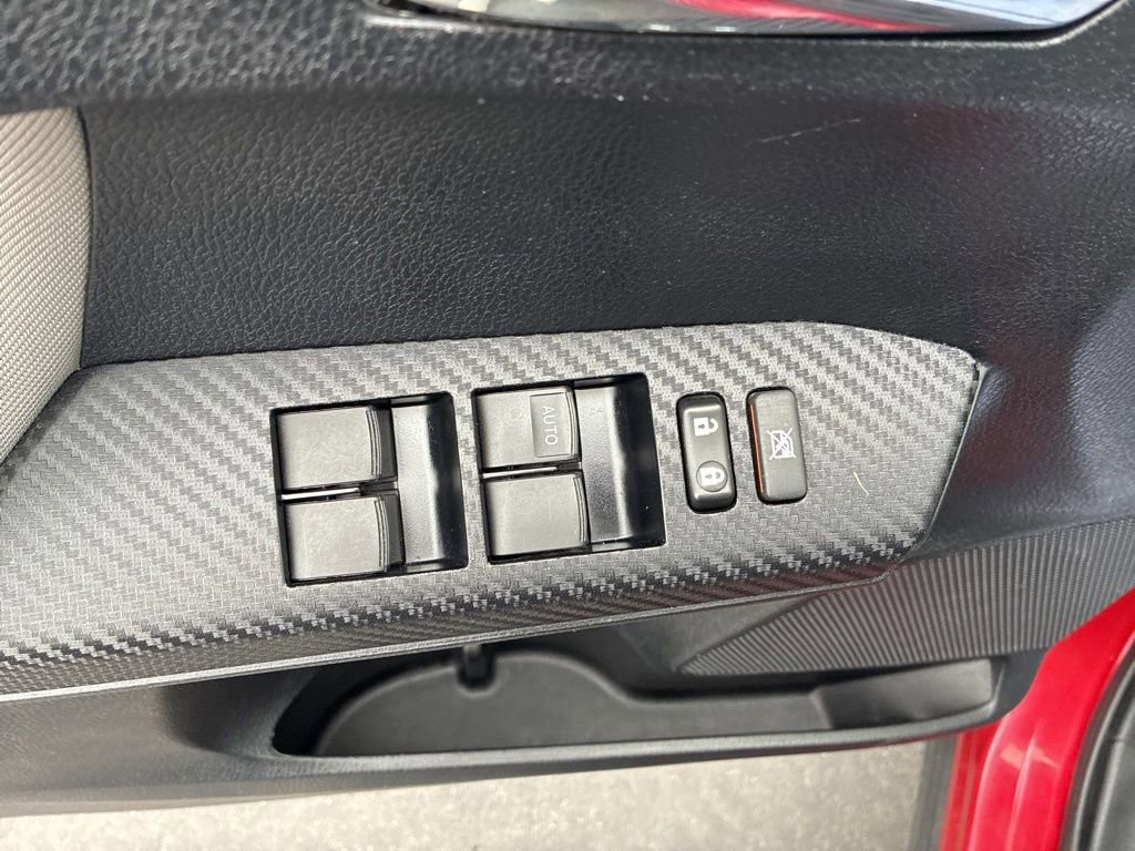 Used 2014 Toyota RAV4 XLE image 18