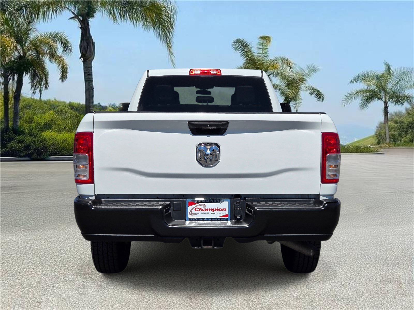 Used 2022 RAM 2500 Tradesman RWD image 5