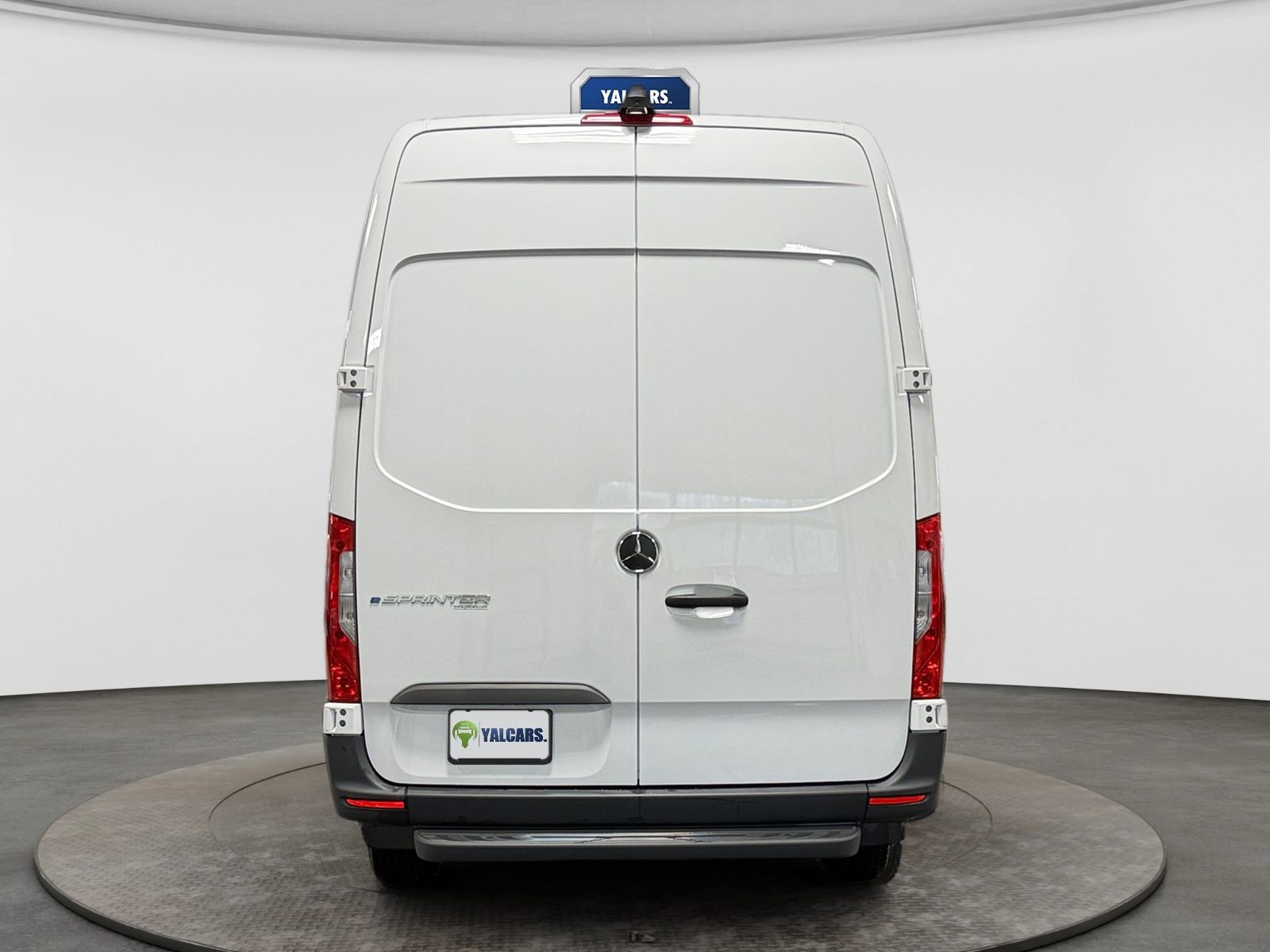 Used 2024 Mercedes-Benz eSprinter 170 Cargo w/ Dashboard Charging Package image 4