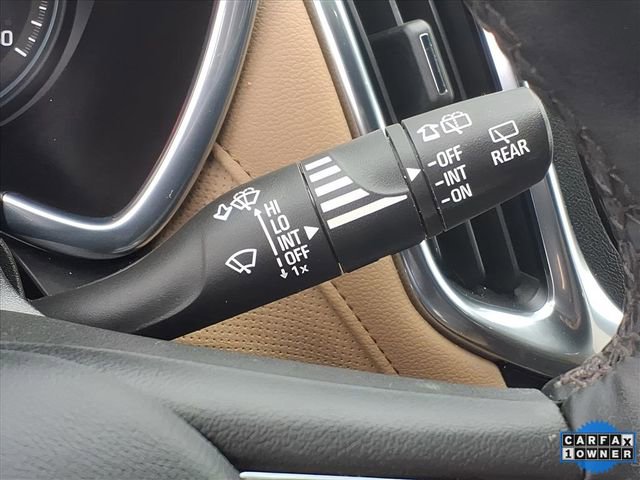 Used 2023 Chevrolet Equinox Premier image 17