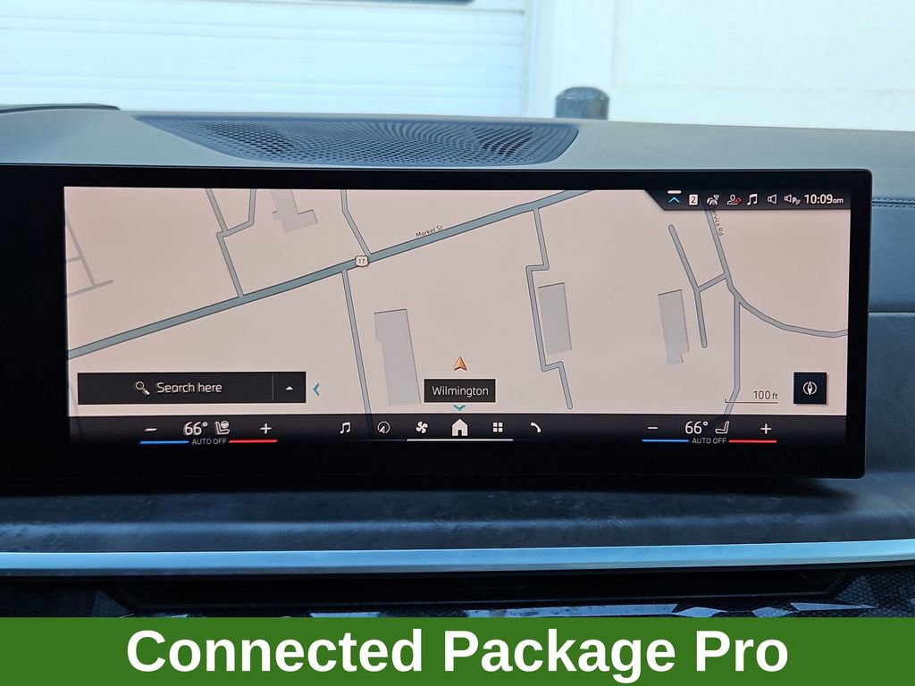 Used 2024 BMW X5 sDrive40i w/ Parking Assistance Package image 17