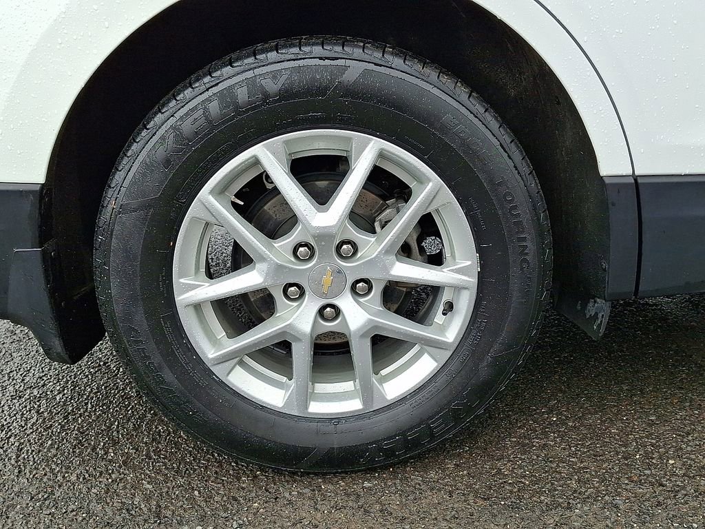 Certified 2023 Chevrolet Equinox LS w/ LPO, Floor Liner Package image 35