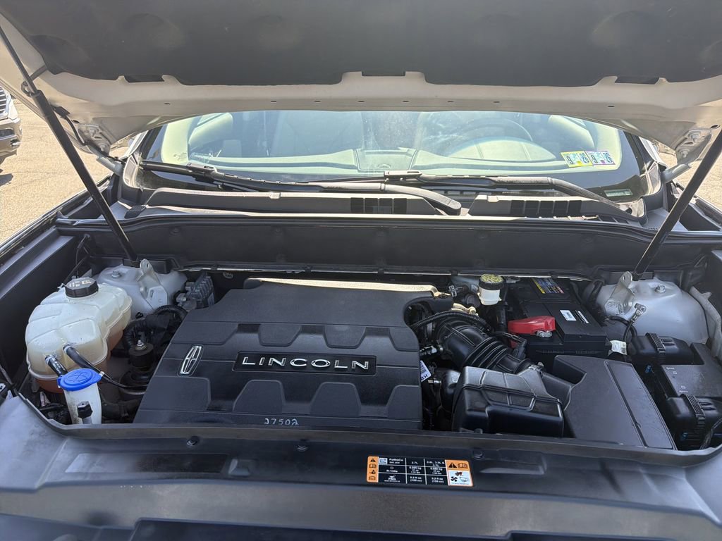 Used 2017 Lincoln MKX Reserve w/ Lincoln MKX Climate Package image 34