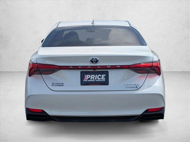 Used 2020 Toyota Avalon Limited FWD image 6