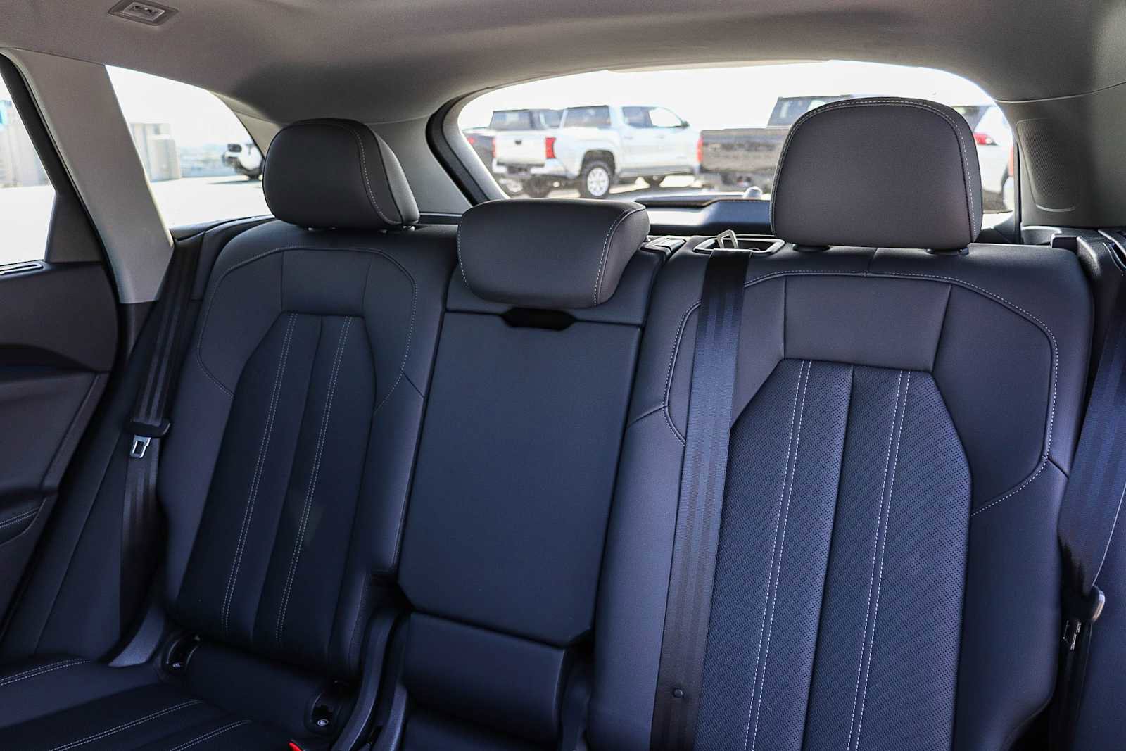 Used 2025 Audi Q5 Premium Plus w/ Premium Plus image 23