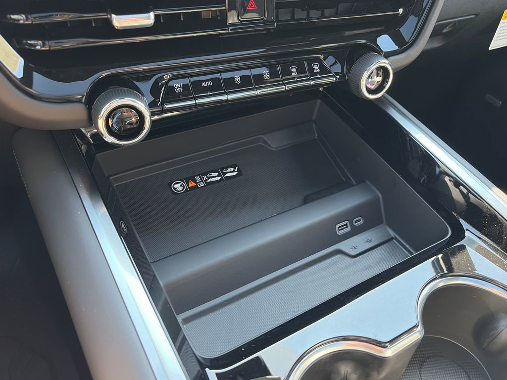 New 2026 Chevrolet Tahoe Premier AWD/4WD image 26