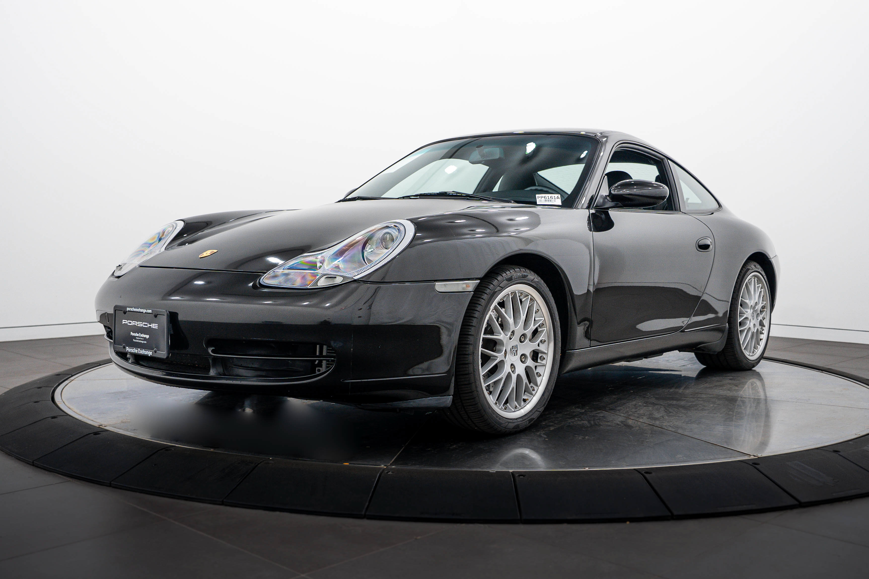 Used 2001 Porsche 911 Carrera 4 AWD/4WD image 1