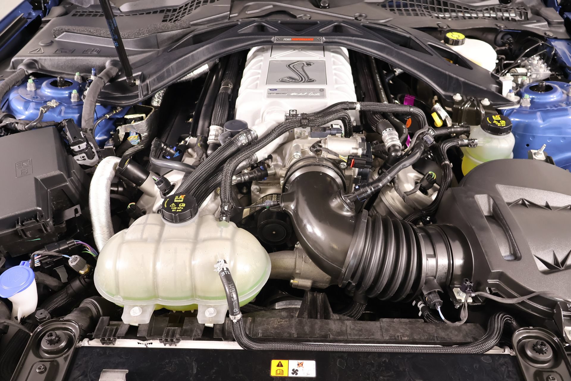 Certified 2021 Ford Mustang Shelby GT500 w/ Technology Package RWD image 19