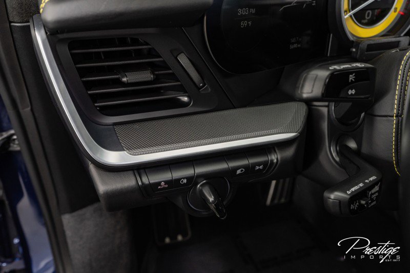 Used 2022 Porsche 911 Turbo image 29