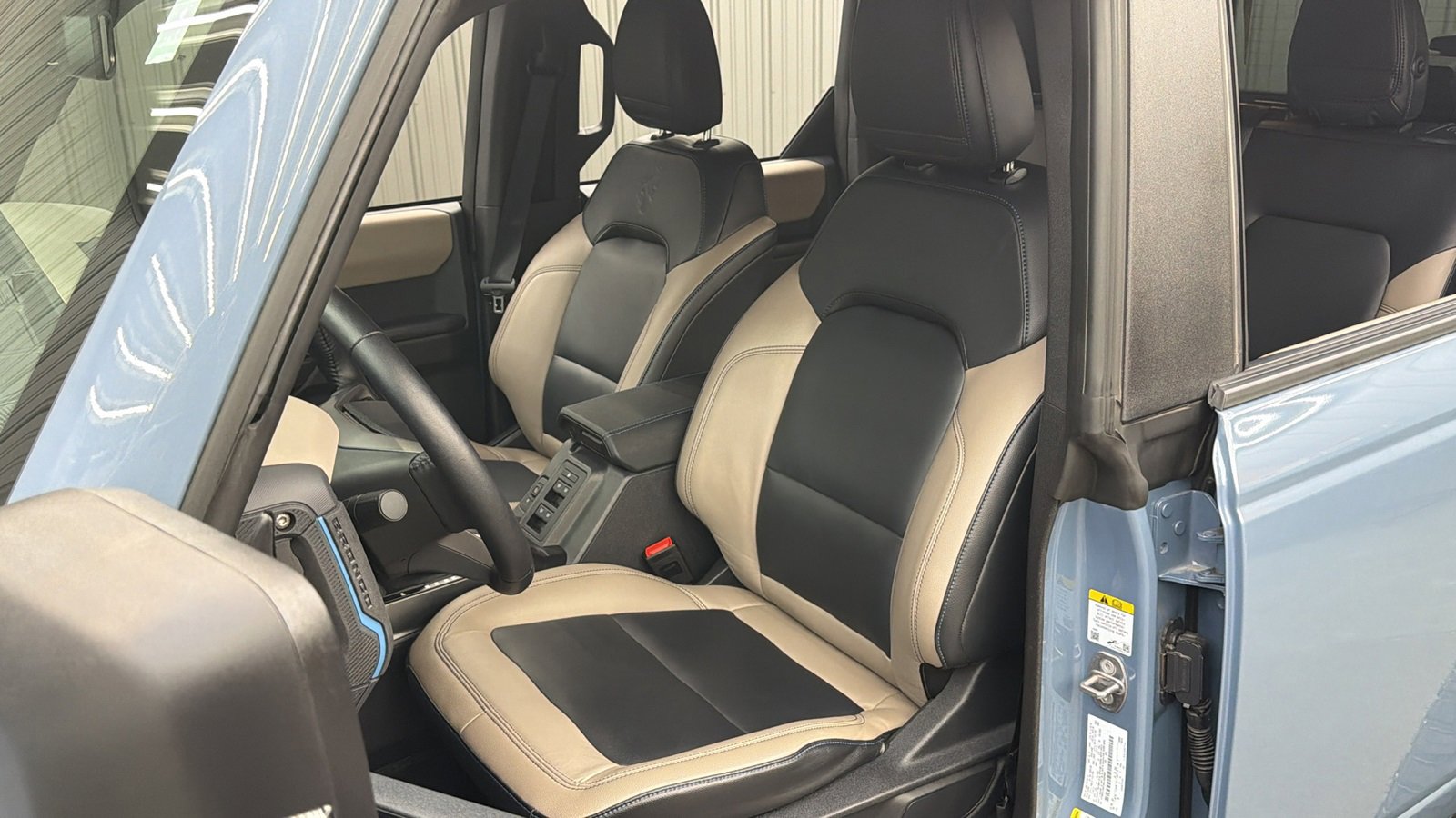 Used 2024 Ford Bronco Wildtrak image 21