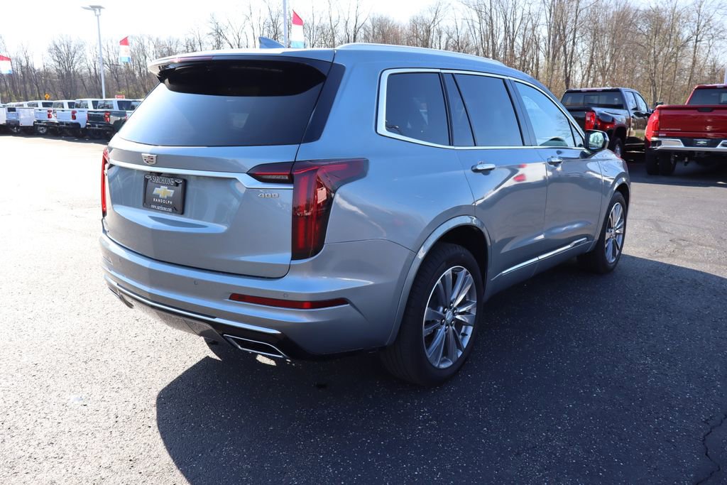 Used 2025 Cadillac XT6 Premium Luxury image 41