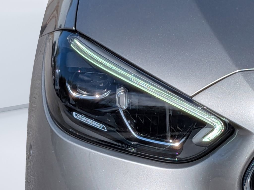 Used 2023 Mercedes-Benz C 300 Sedan image 10