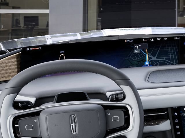 New 2027 Lincoln Navigator Black Label RWD image 13