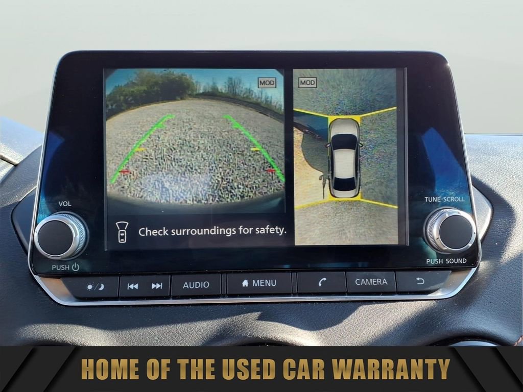 Used 2022 Nissan Sentra SR w/ SR Premium Package FWD image 25