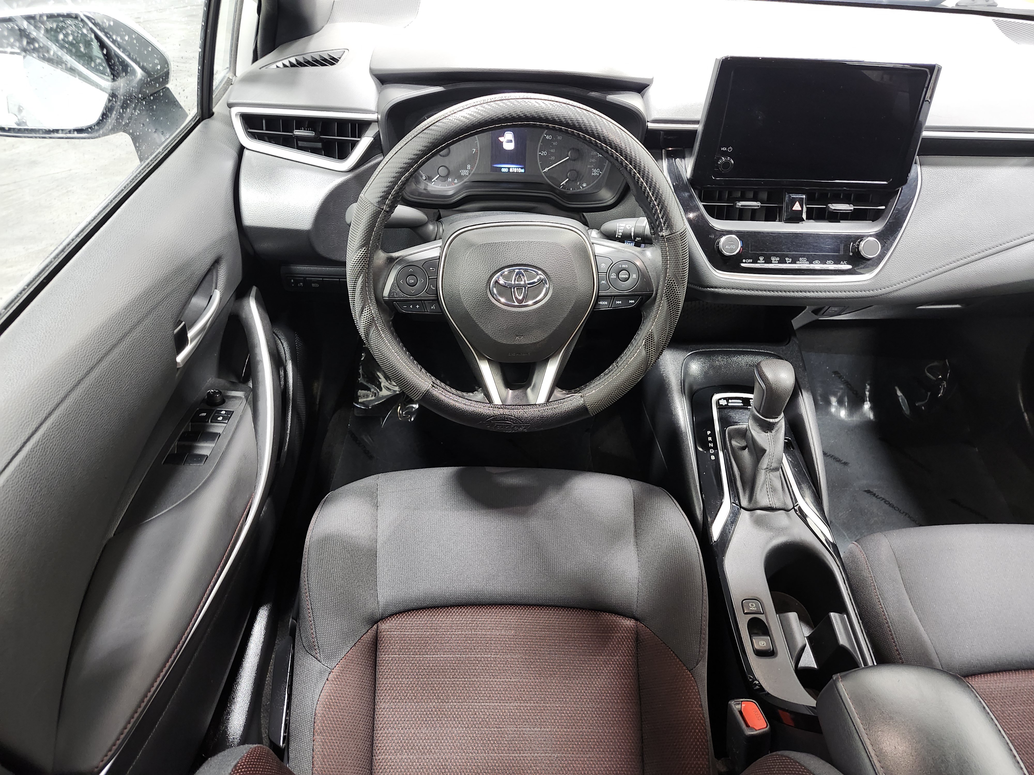 Used 2023 Toyota Corolla SE FWD image 25