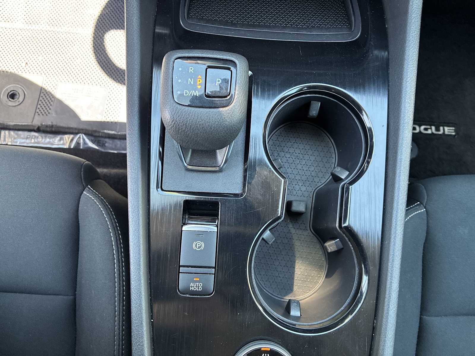 Used 2024 Nissan Rogue S AWD/4WD image 20