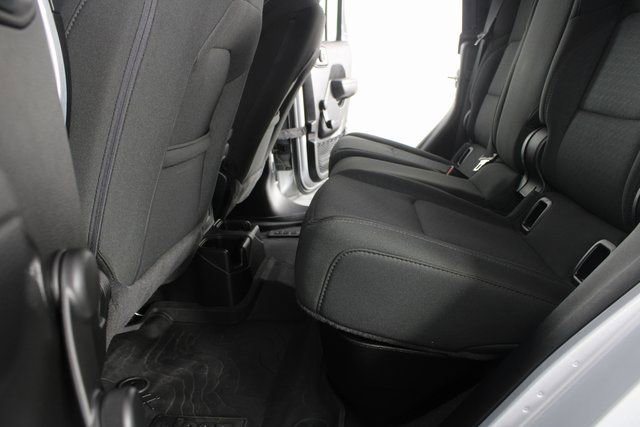 Used 2023 Jeep Gladiator Sport image 15