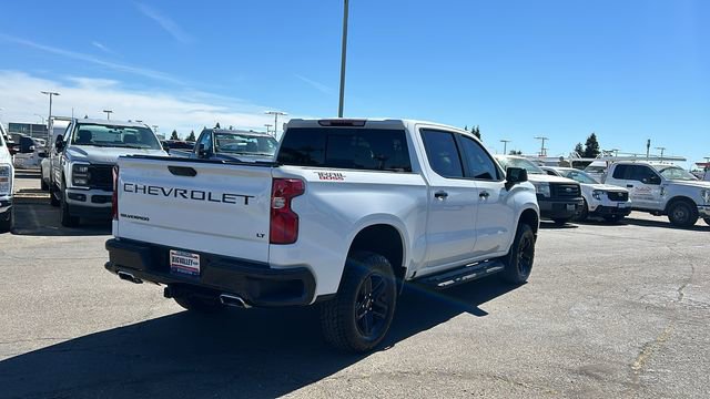 Used 2024 Chevrolet Silverado 1500 LT Trail Boss w/ Convenience Package II image 3