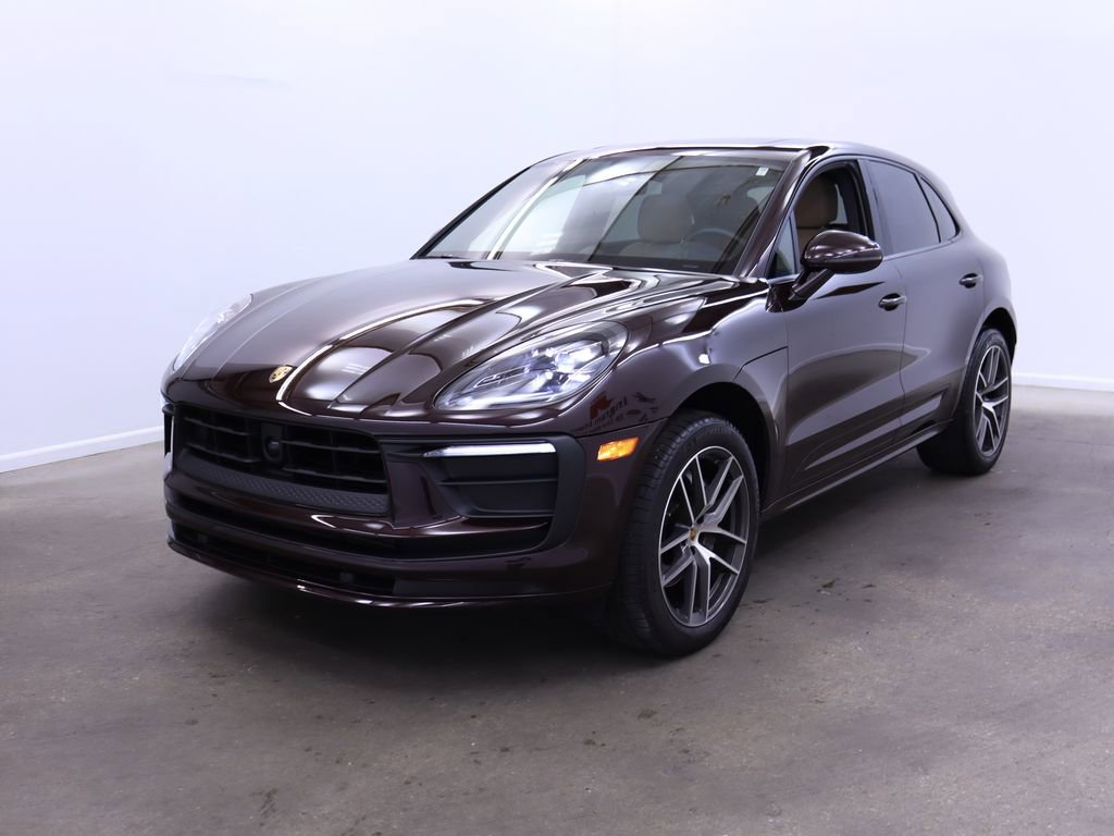 New 2024 Porsche Macan image 1