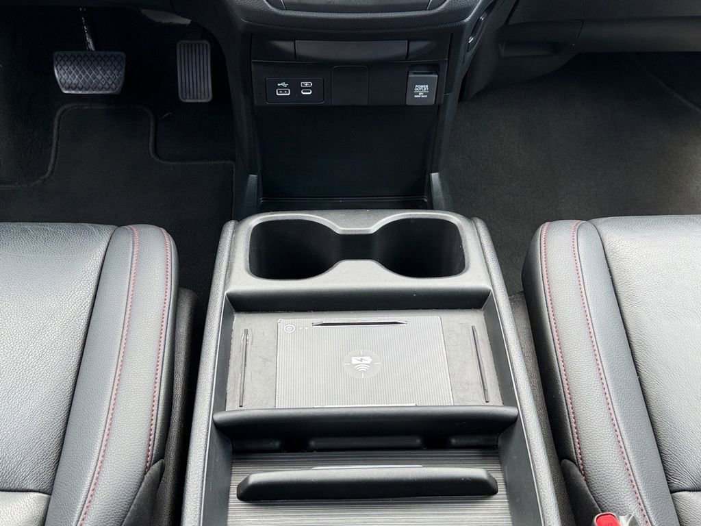 Used 2025 Honda Odyssey Sport-L image 18