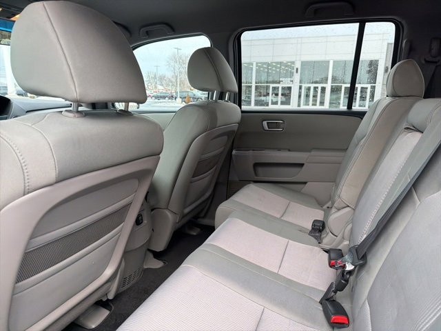 Used 2011 Honda Pilot EX image 32
