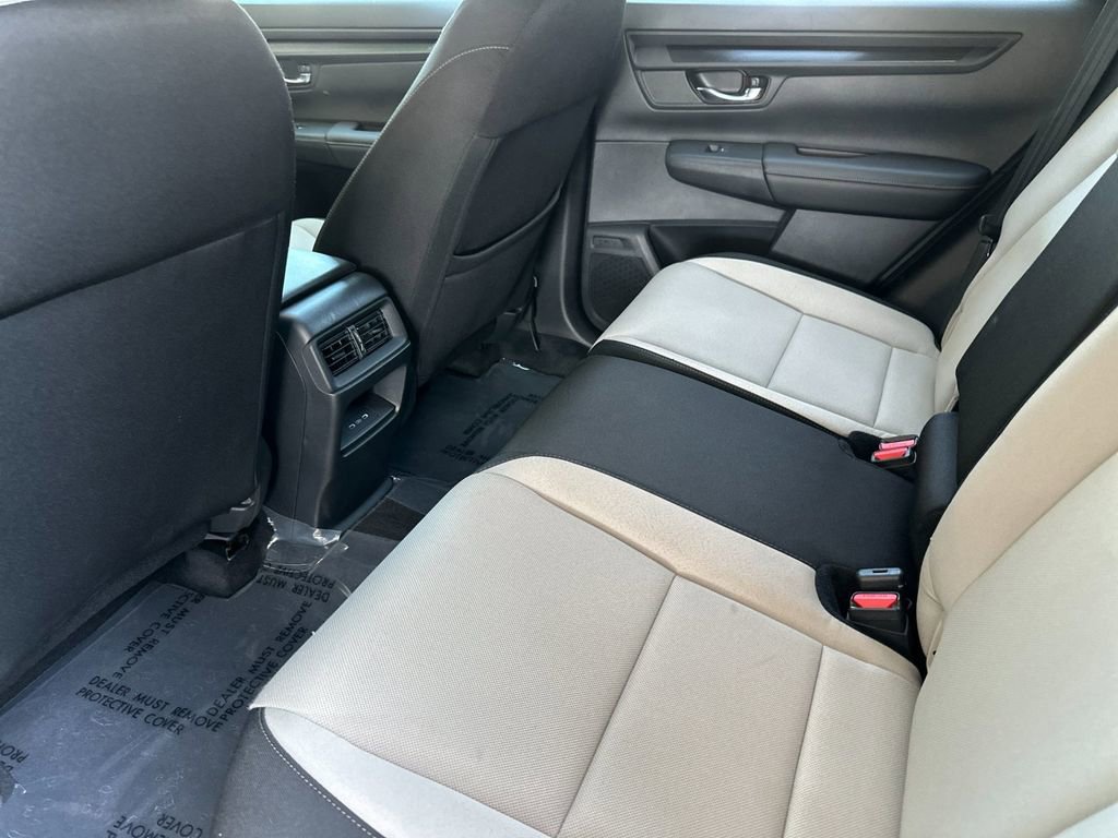 Used 2025 Honda CR-V EX image 11