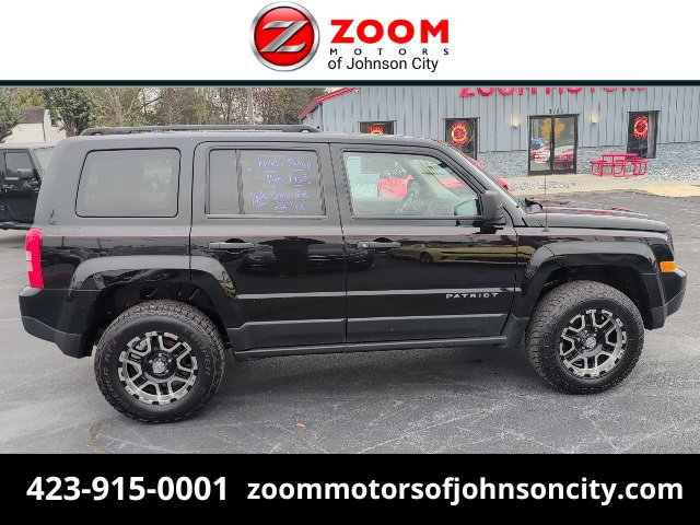 Used 2013 Jeep Patriot Sport image 1