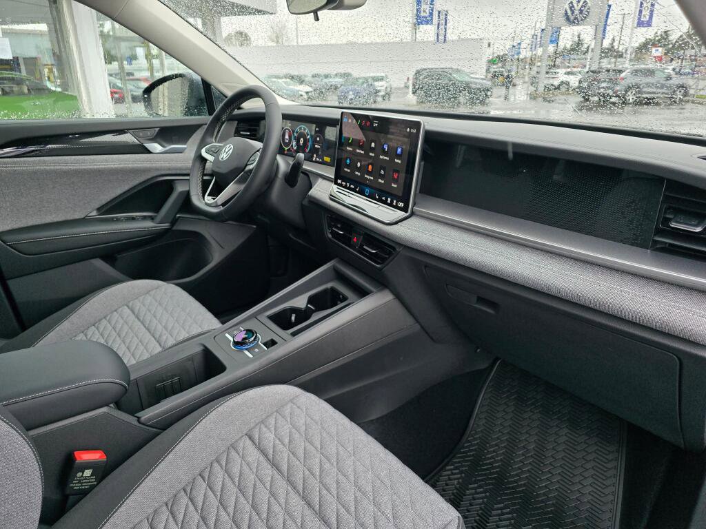New 2026 Volkswagen Tiguan S image 43