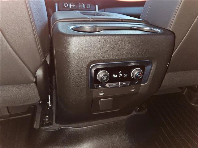 Certified 2022 Chevrolet Suburban Z71 w/ Z71 Off-Road Package AWD/4WD image 18
