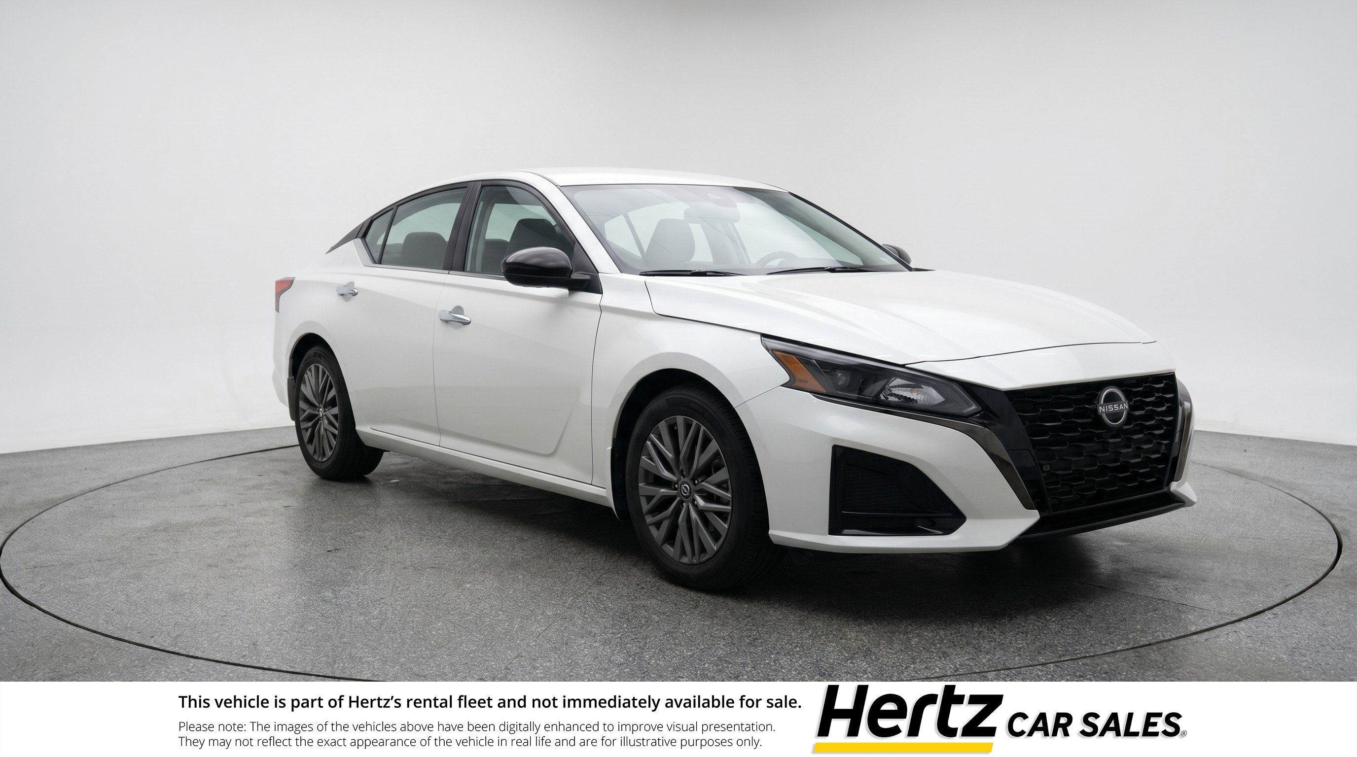 Used 2025 Nissan Altima 2.5 SV FWD image 1
