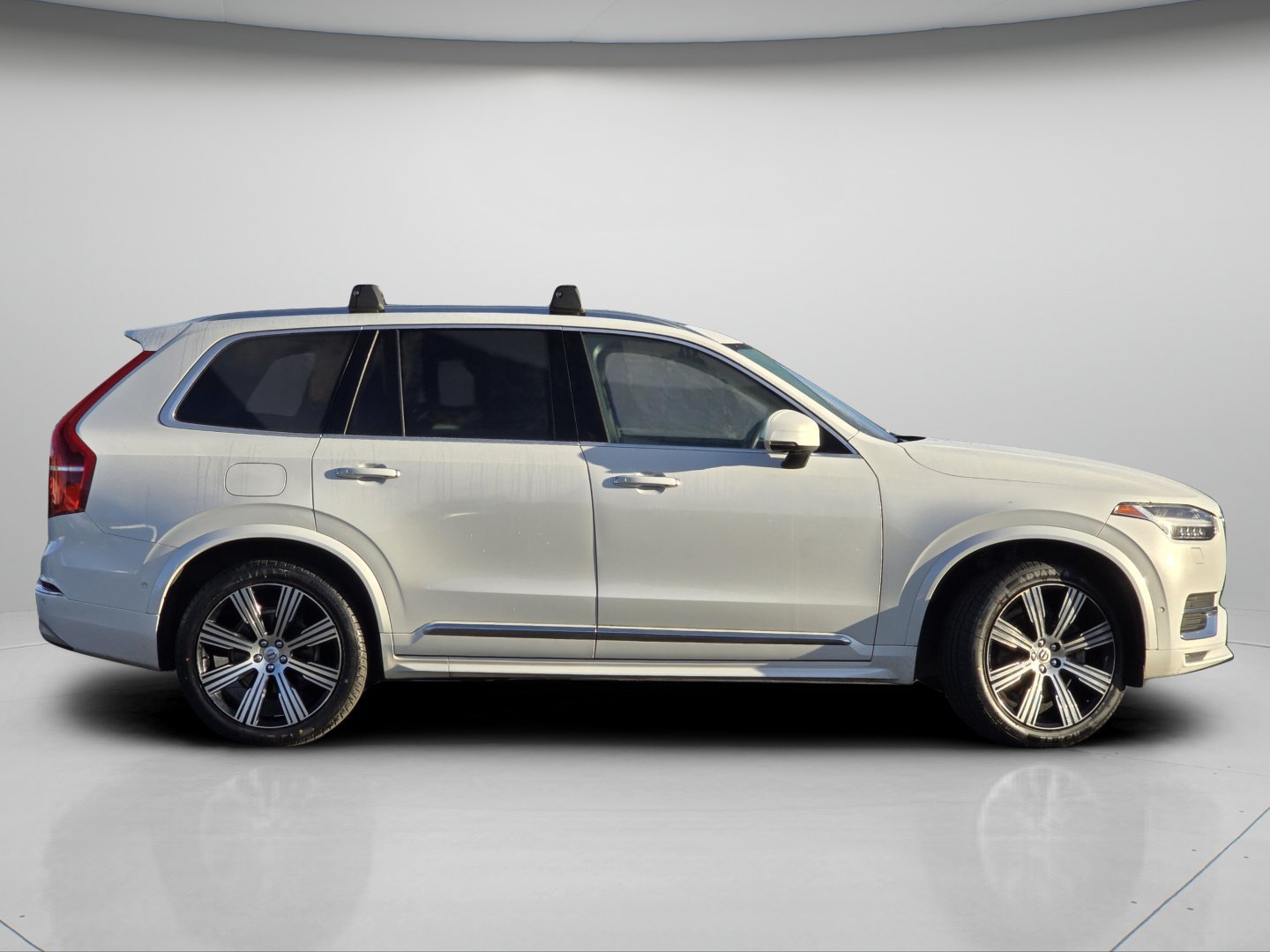 Used 2022 Volvo XC90 T6 Inscription w/ Advanced Package AWD/4WD image 25