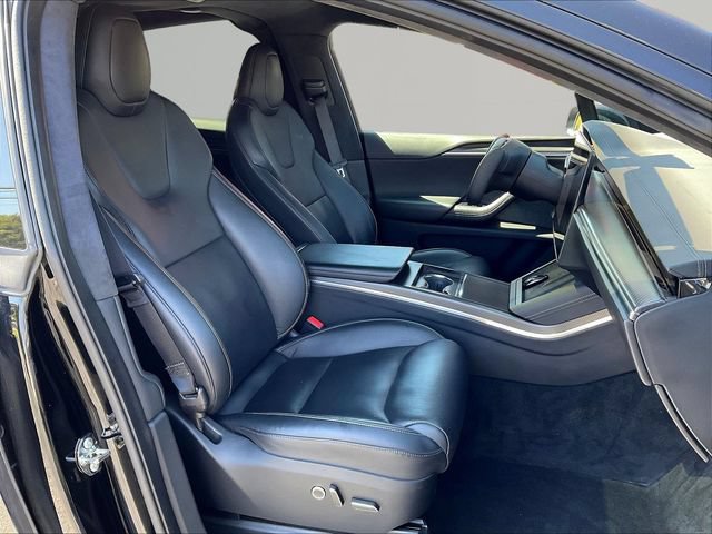 Used 2022 Tesla Model X Plaid AWD/4WD image 30