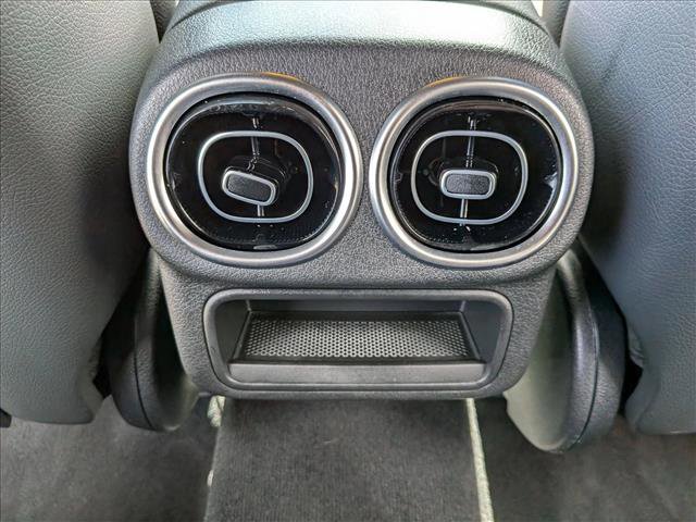 Used 2025 Mercedes-Benz GLC 300 image 16