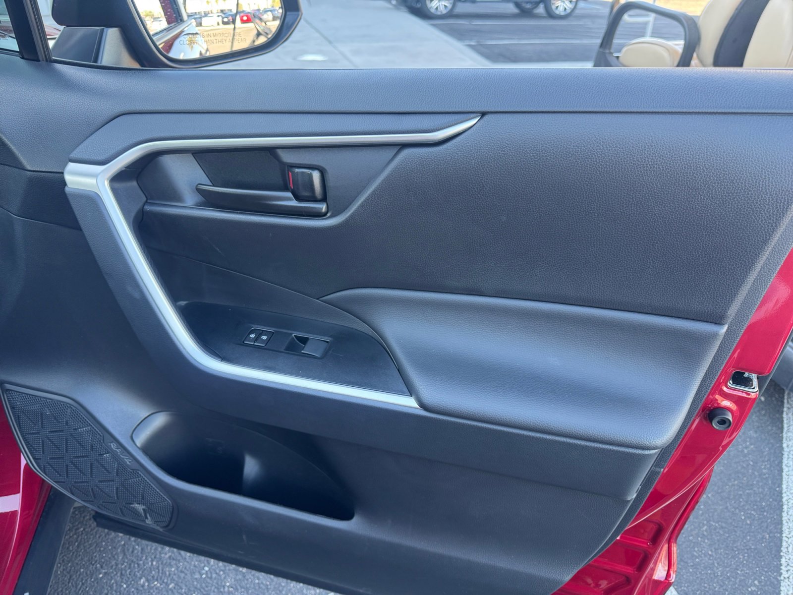 Certified 2025 Toyota RAV4 LE image 16