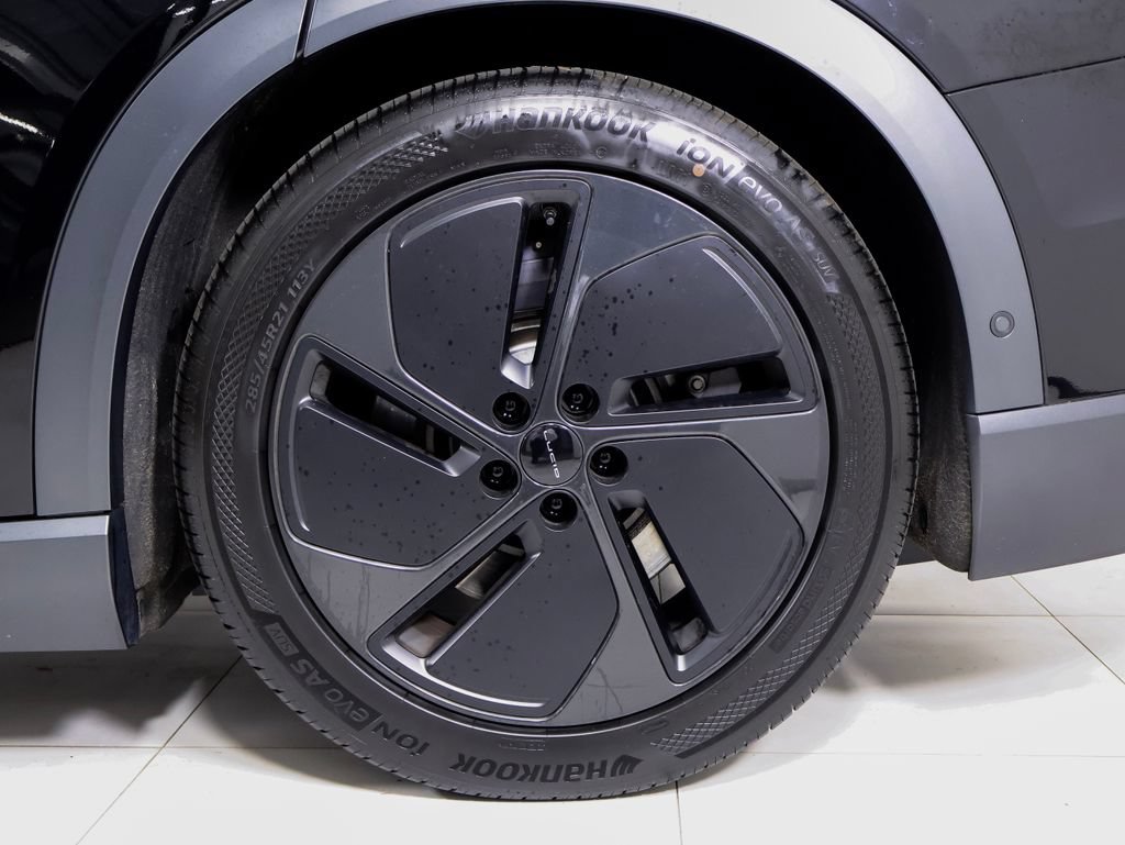 Used 2026 Lucid Gravity Grand Touring AWD/4WD image 29
