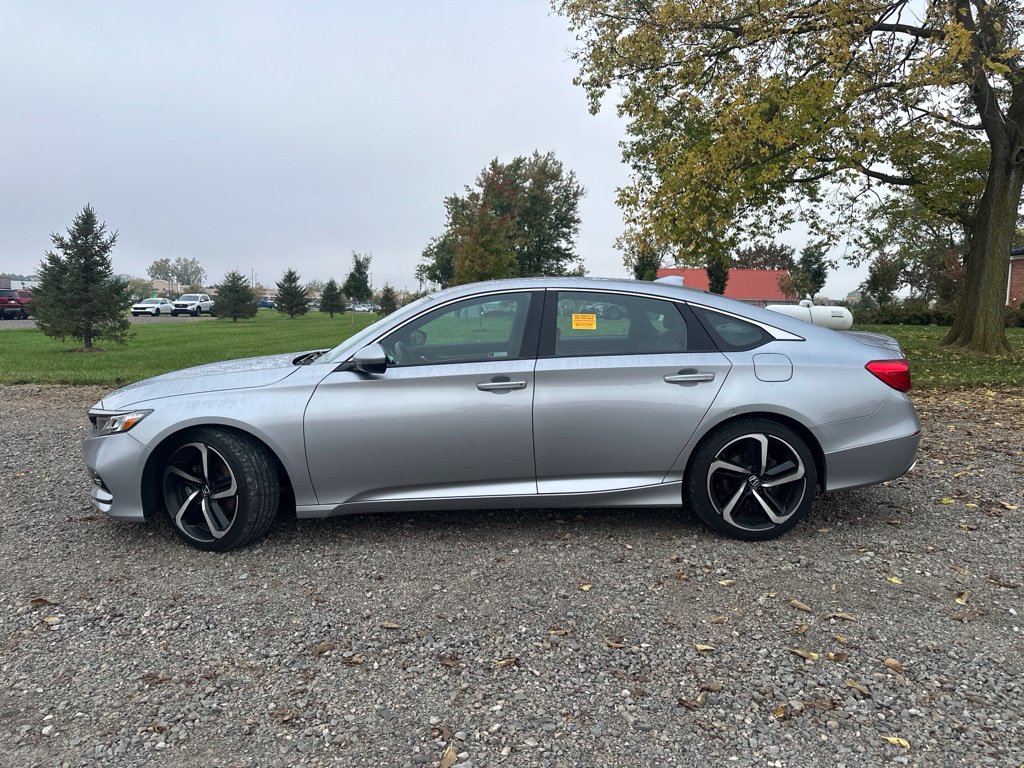 Used 2019 Honda Accord Sport image 4