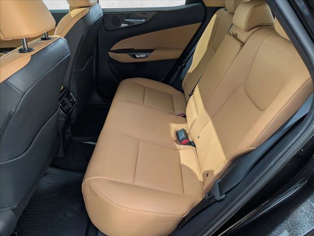 Used 2025 Lexus NX 250 FWD w/ Towing Package (2000 Lbs) image 19