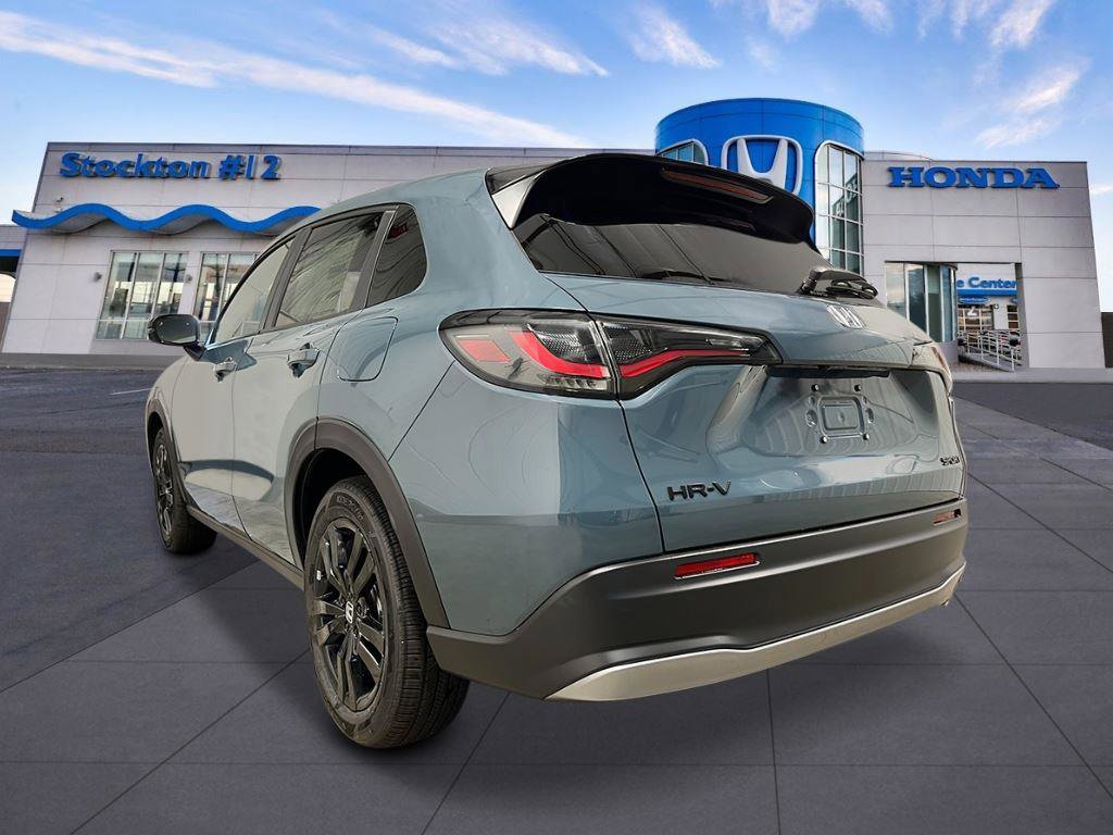 New 2026 Honda HR-V Sport image 3