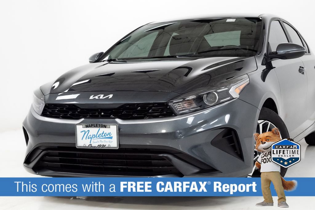 Certified 2023 Kia Forte LXS w/ LXS Technology Package FWD image 2