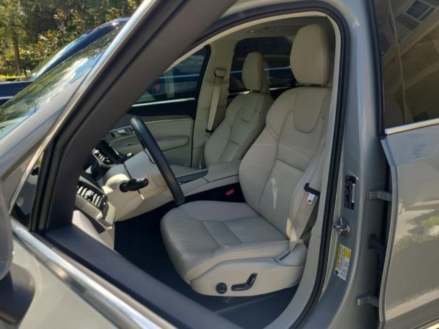 Used 2024 Volvo XC90 B6 Plus w/ Protection Package image 4