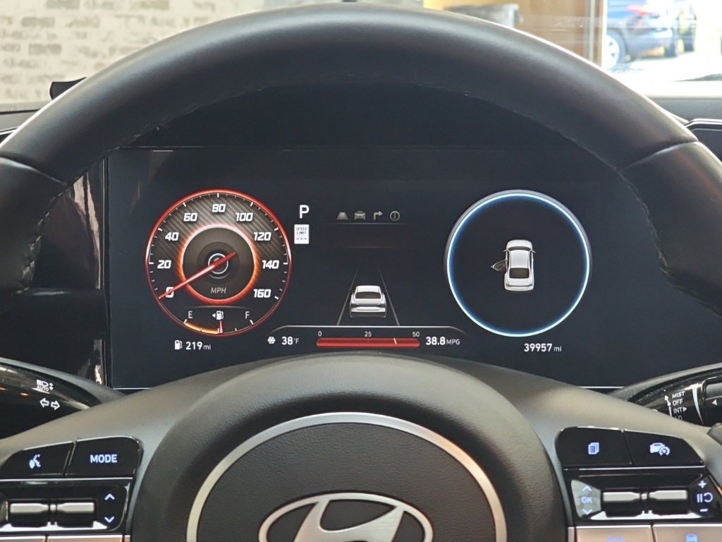 Certified 2024 Hyundai Elantra Limited image 19