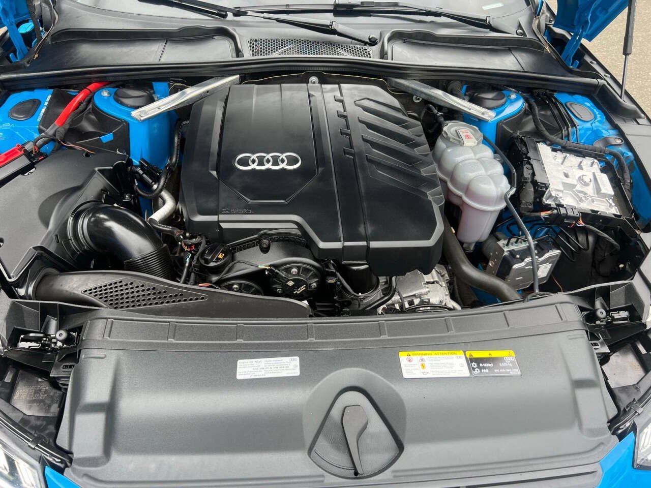 Used 2022 Audi A4 2.0T Premium Plus AWD/4WD image 16