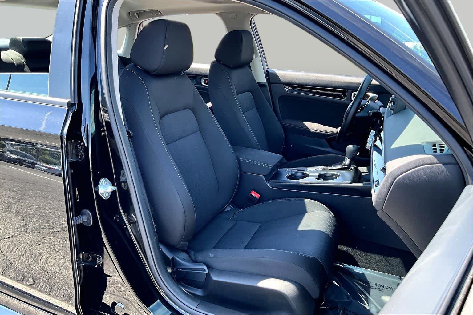 Used 2024 Honda Civic EX image 9